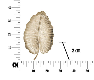 Plateau en métal doré en forme de feuille