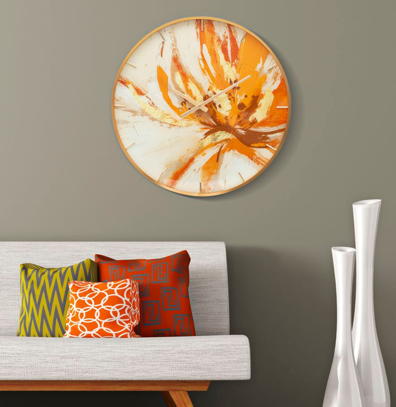 Horloge murale abstraite orange en métal et verre