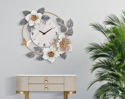 Horloge murale avec fleurs et feuilles en métal