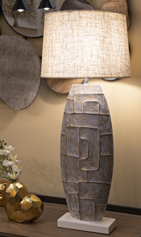 Grande lampe de table en tissu beige avec pied texturé – Eclips Tower