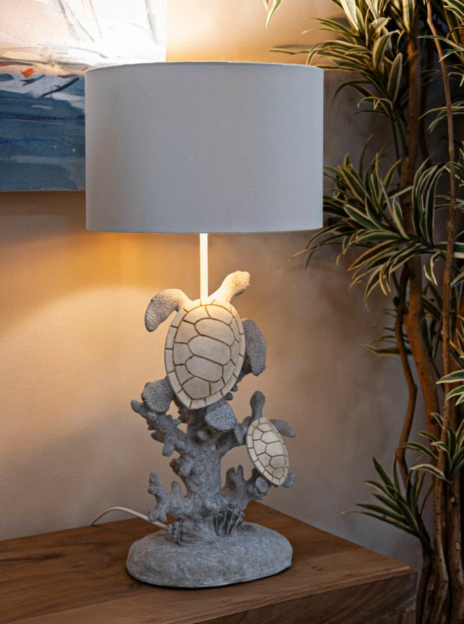 Lampe de table avec sculpture de pieuvre dorée et abat-jour blanc – Accent artistique