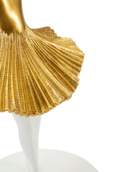 Lampe de table sculpturale dorée avec abat-jour en tissu – Style contemporain