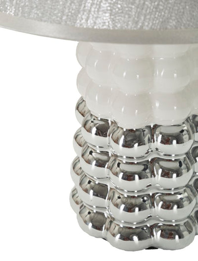 Lampe de table en céramique blanche avec abat-jour en tissu – Lace Contemporary