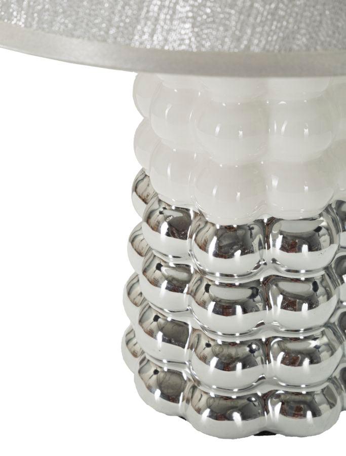 Lampe de table en céramique blanche avec abat-jour en tissu – Lace Contemporary