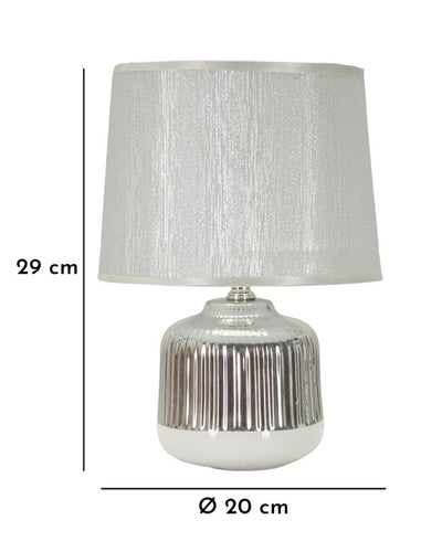 Lampe de table blanche et argentée avec abat-jour en tissu – Collection Lucina
