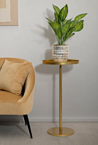 Table d'appoint en métal doré – Accent moderne Doha