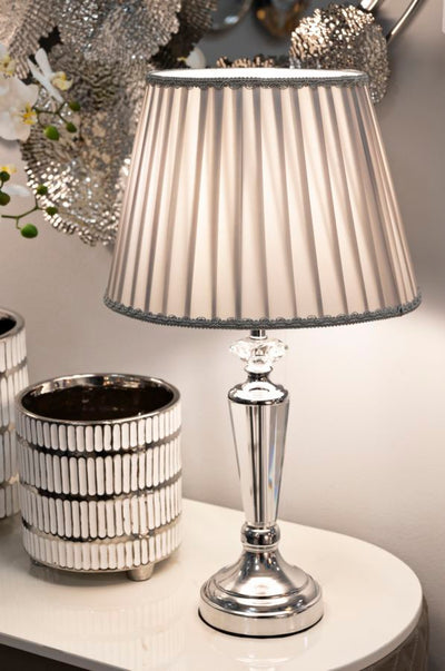 Lampe de table argentée avec abat-jour en tissu gris – Slivery Collection