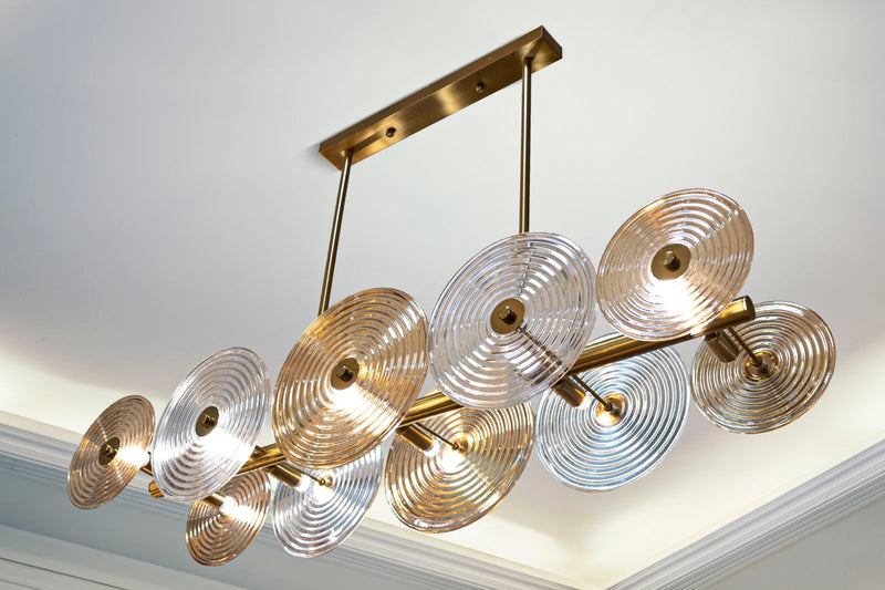 Plafonnier doré et en verre avec plusieurs abat-jours – Venice Collection