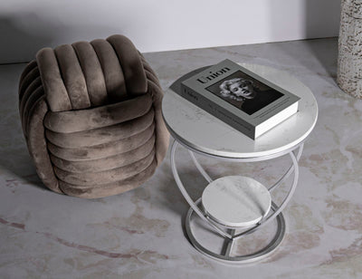 Table d'appoint en métal argenté avec piètement en forme de cœur – Heart Modern Accent