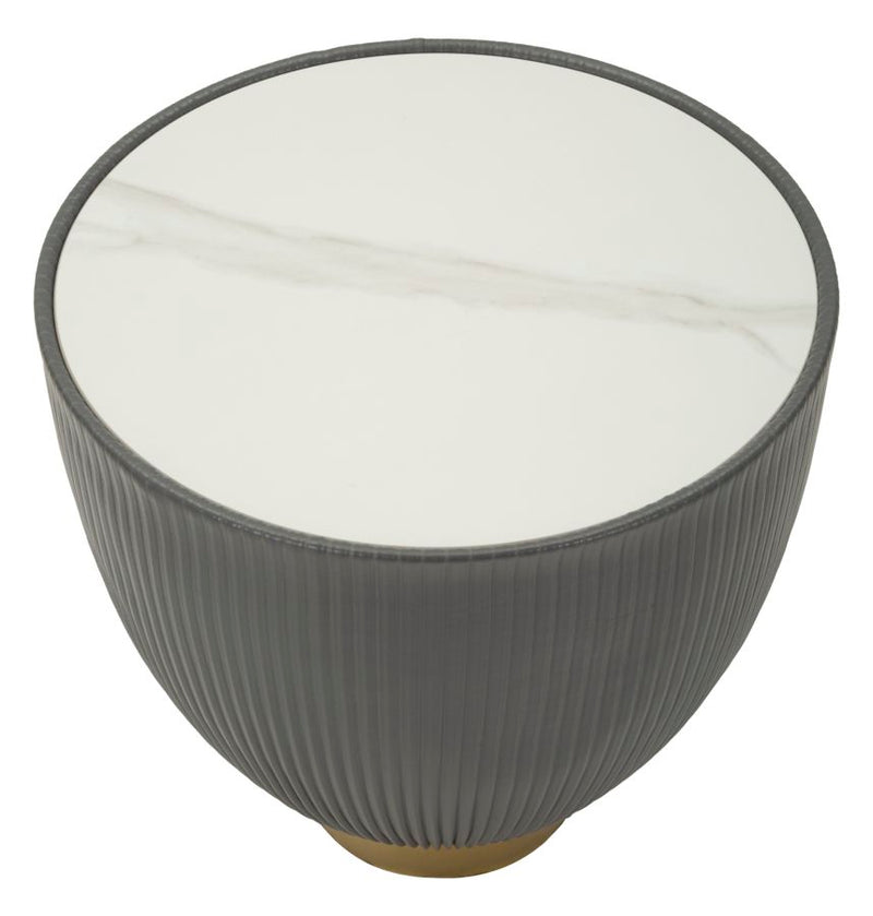 Table basse ronde noire avec base dorée – Style contemporain Elge