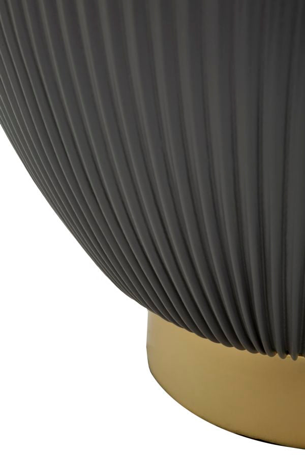 Table basse ronde noire avec base dorée – Style contemporain Elge