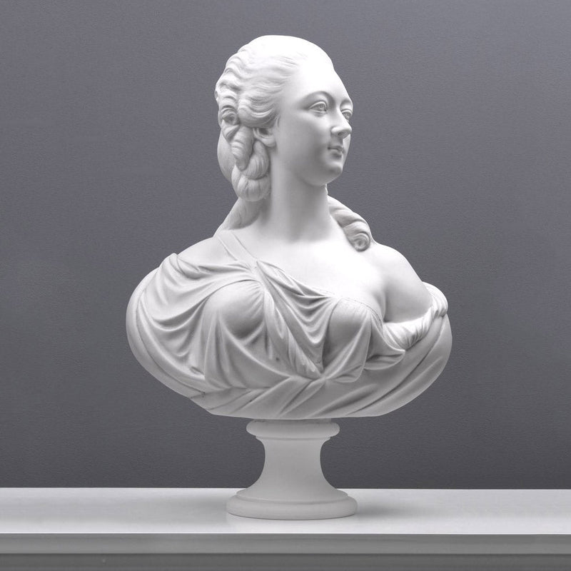 Buste de Madame du Barry  - sculpture en marbre