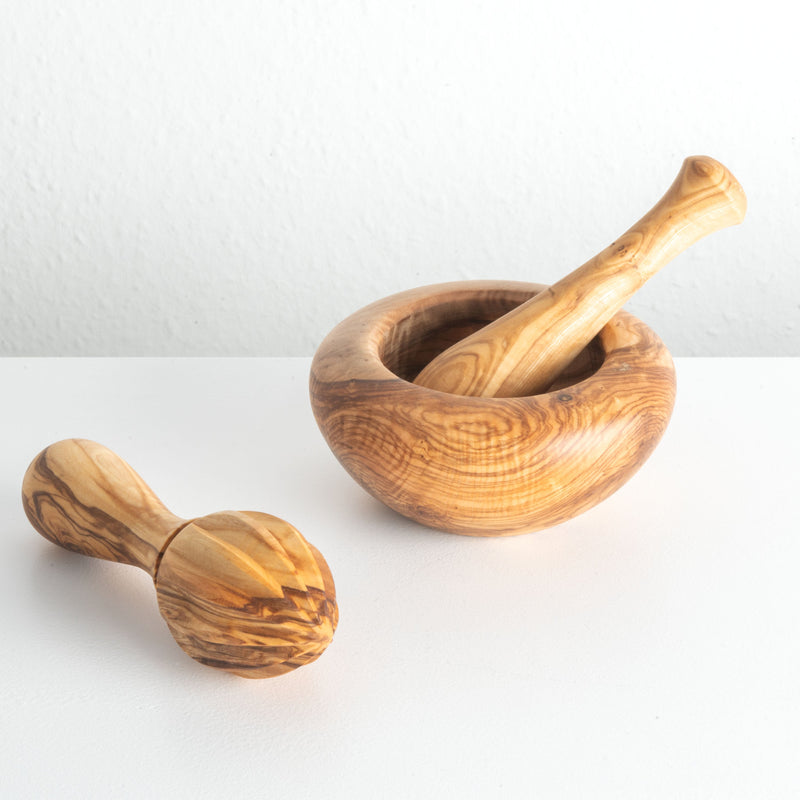 Set Culinaire Essentiel en Bois d’Olivier Fait Main (Mortier & Presse-Citron)