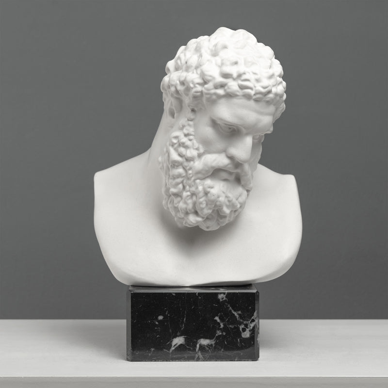 Buste d’Hercule sur Socle en Marbre Noir – Héros Grec de la Force et de la Puissance – Sculpture en Marbre