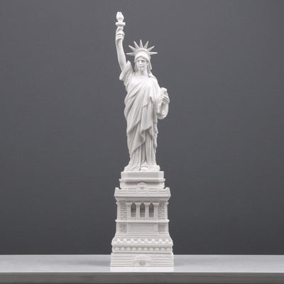 La statue de la liberté - sculpture en marbre