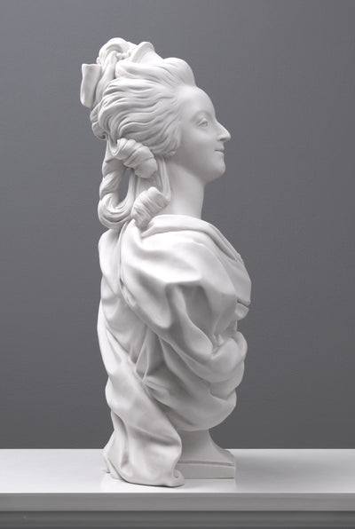 Buste de Marie-Antoinette - sculpture en marbre