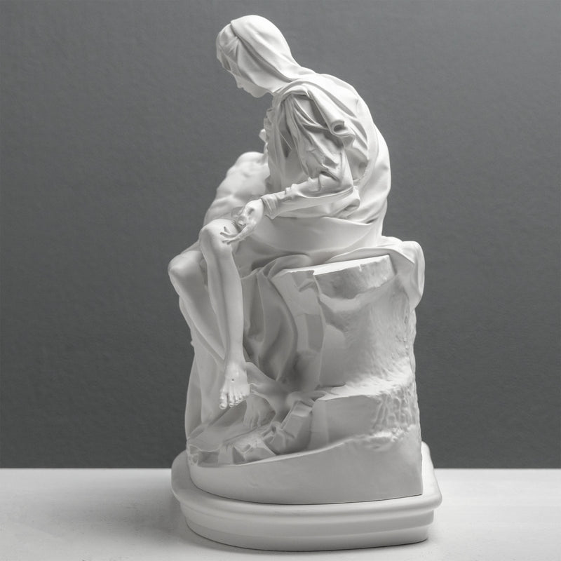 Sculpture de la Pietà de Michel-Ange – Statue Blanche (Musées du Vatican)