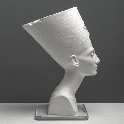 Buste de Néfertiti – Statue Blanche (Musée Égyptien de Berlin)