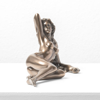Femme Nue Allongée – Statue Érotique en Bronze à Froid