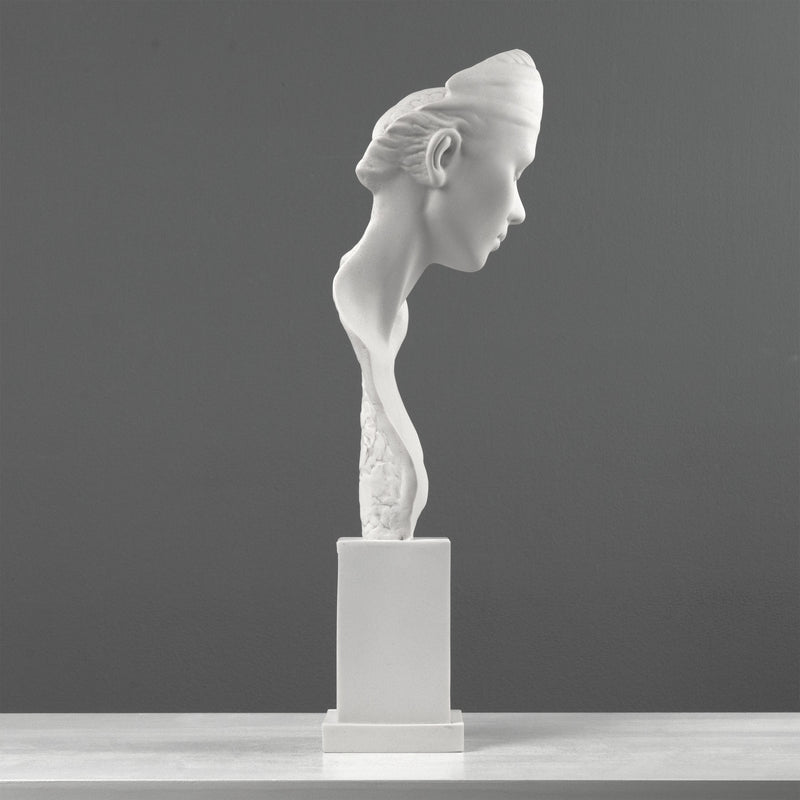 Sculpture buste Serenity – Représentation moderne d’une jeune femme