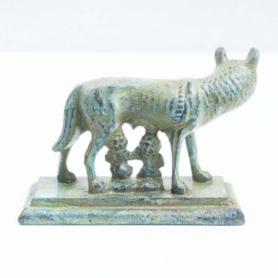 Statuette de la Louve romaine (statue du Capitole de Romulus, bronze vert)