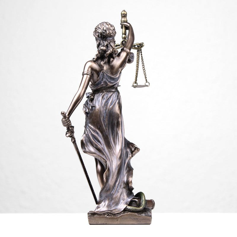 Grand statu Justitia Thémis d coulur bronz 73 cm Grand statu Justitia Thémis d coulur bronz 73 cm