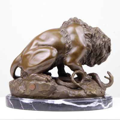 Lion avec Serpent Statue en Bronze (Antoine-Louis Barye) (Sculpture en Bronze Coulé à Chaud)