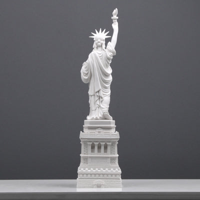 La statue de la liberté - sculpture en marbre