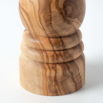 Moulin Traditionnel en Bois d’Olivier Fait Main