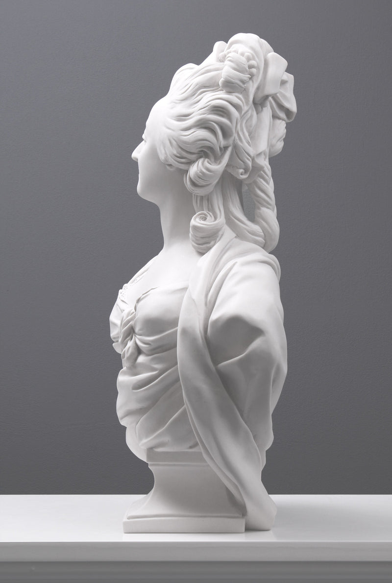 Buste de Marie-Antoinette - sculpture en marbre