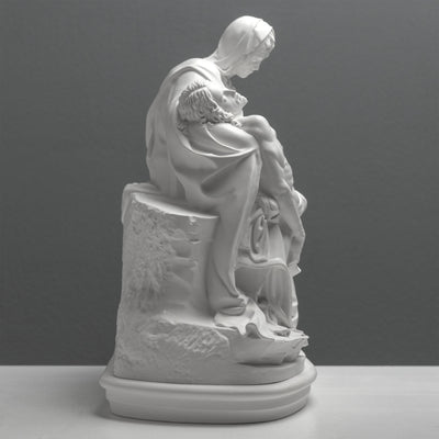 Sculpture de la Pietà de Michel-Ange – Statue Blanche (Musées du Vatican)