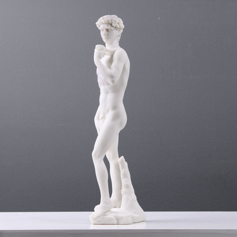 Sculpture David par Michel-Ange (Statue blanche)