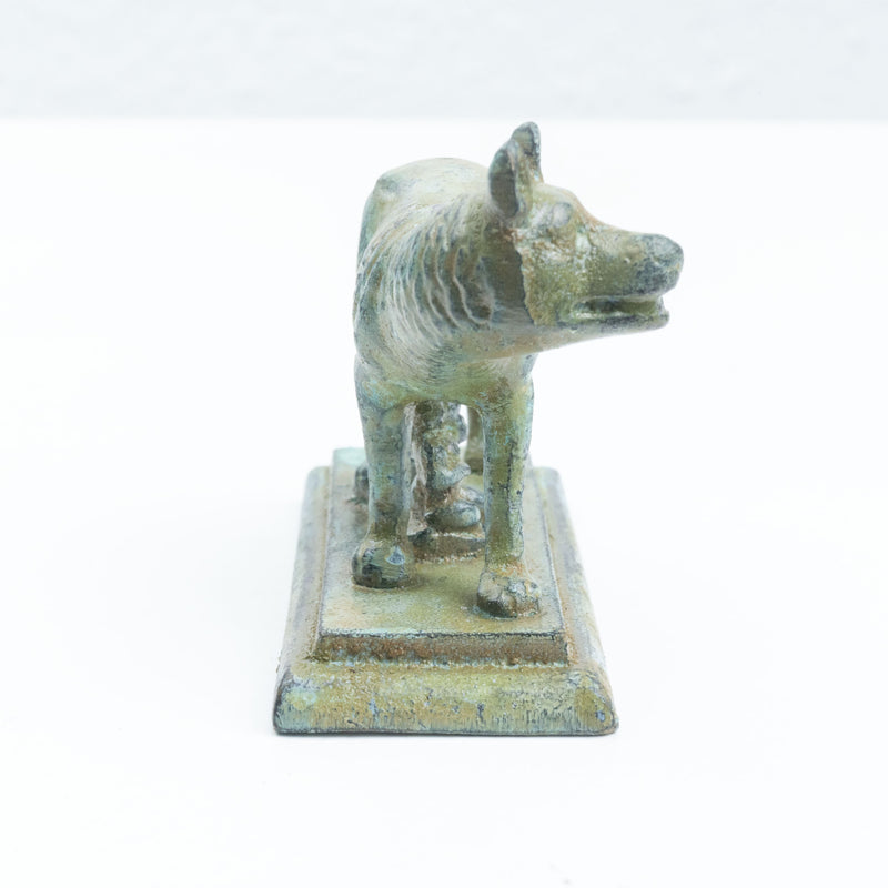 Statuette de la Louve romaine (statue du Capitole de Romulus, bronze vert)