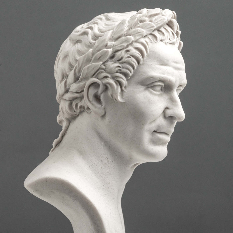 Buste Jules César – Avec couronne de laurier de victoire