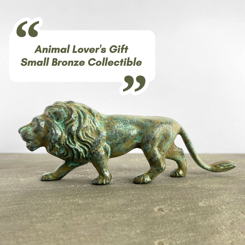 Statuette Lion - bronze vert