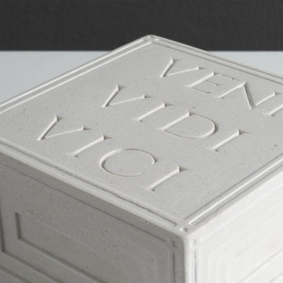 Serre-livres Veni Vidi Vici – Sculpture en relief romaine