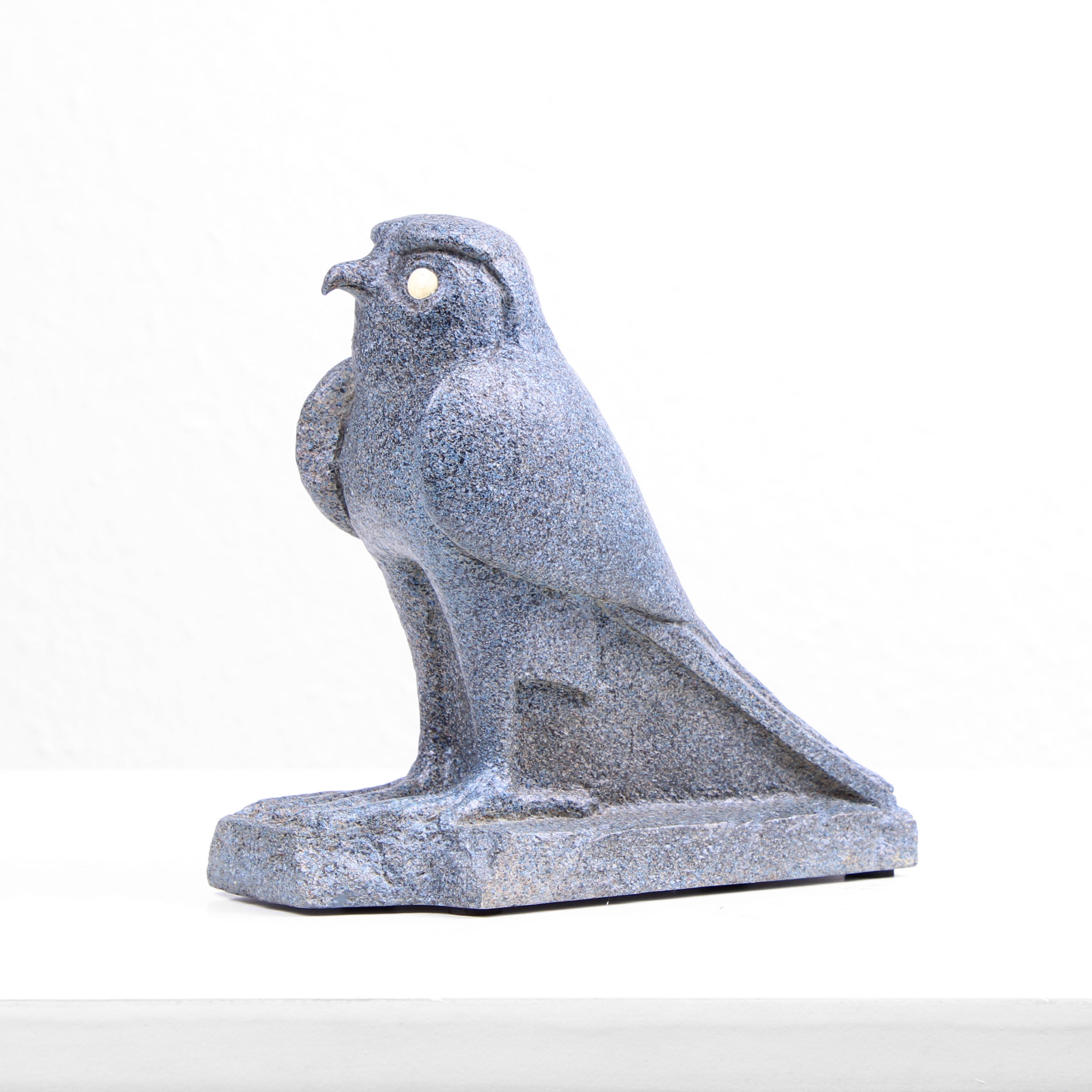 Statuette impériale de faucon pour décor royal Statuette impériale de faucon pour décor royal