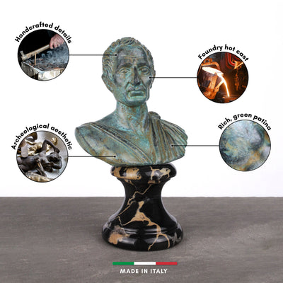 Buste de Jules César - empereur romain - bronze vert