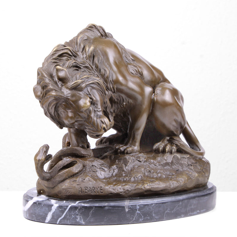 Lion avec Serpent Statue en Bronze (Antoine-Louis Barye) (Sculpture en Bronze Coulé à Chaud)