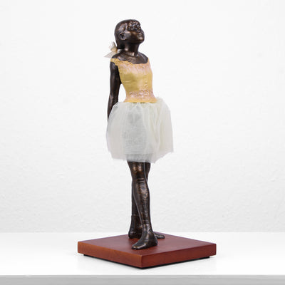 Grande Sculpture de la Petite Danseuse de Degas (Statue en bronze coulé à froid)