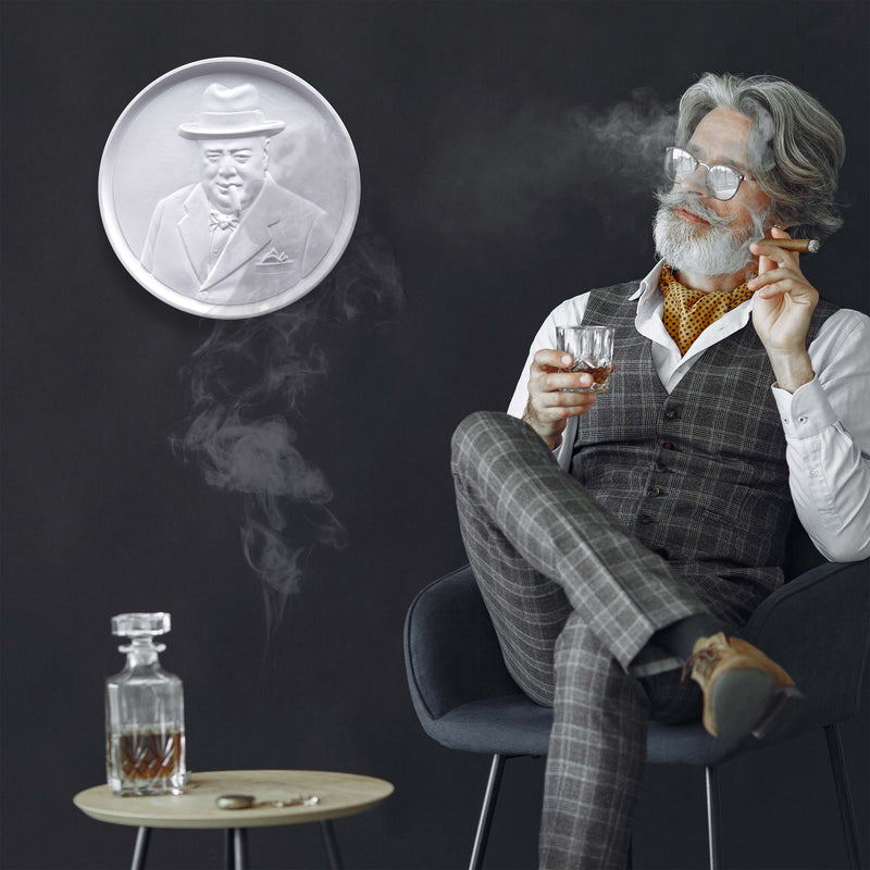 Winston Churchill avec Cigare – Bas-Relief du Bulldog Britannique de la Seconde Guerre mondiale