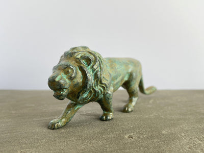 Statuette Lion - bronze vert