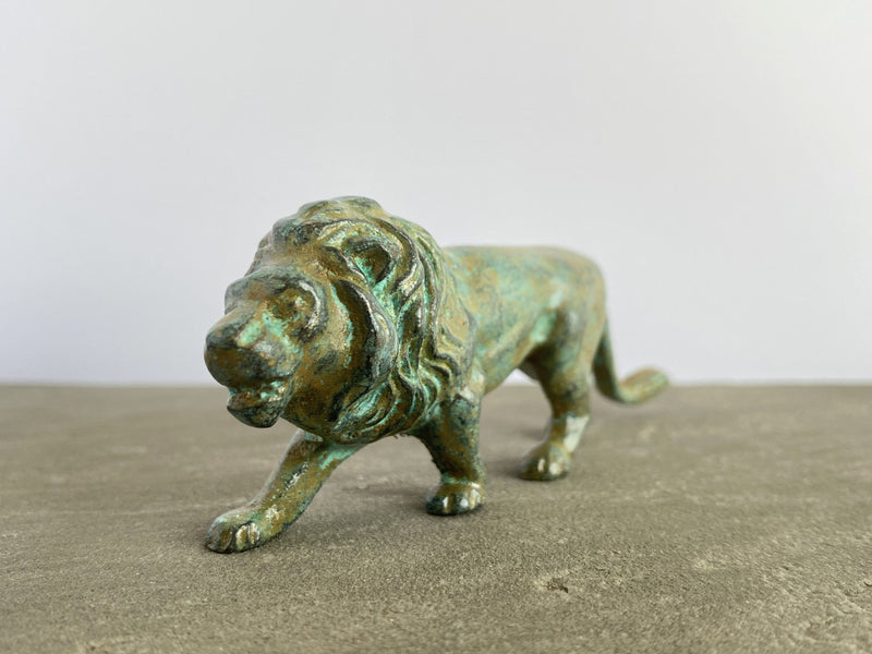 Statuette Lion - bronze vert