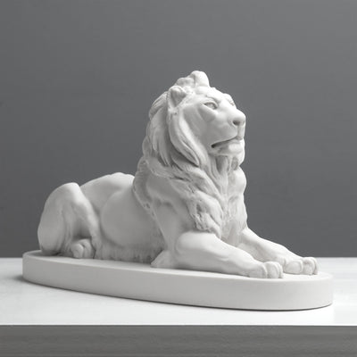 Lion de Trafalgar – Sculpture du lion de Landseer en blanc
