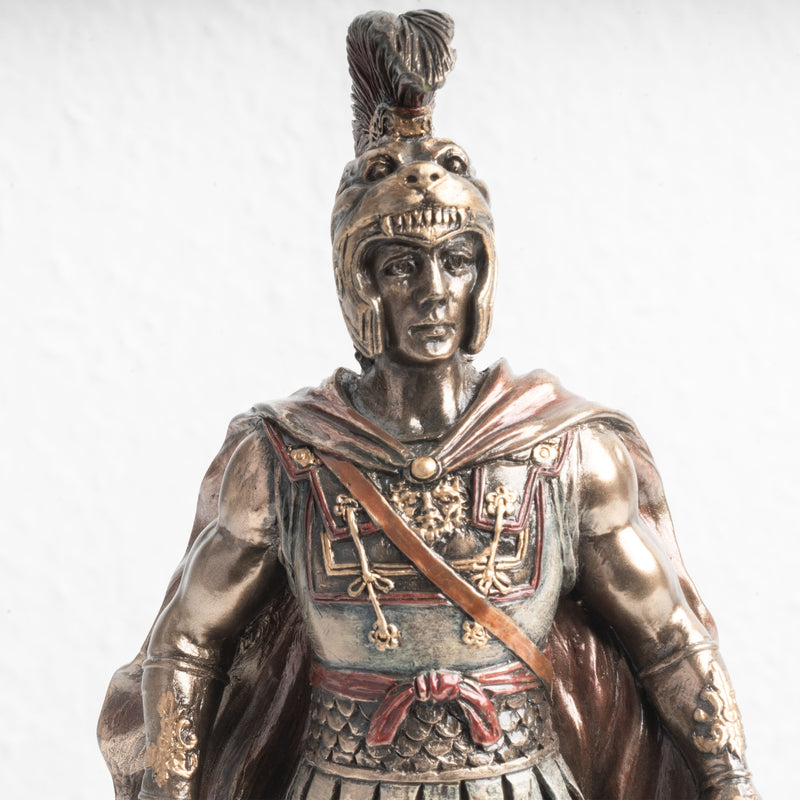 Statue d’Alexandre le Grand – Commandant Militaire Invaincu (Sculpture en Bronze à Froid)