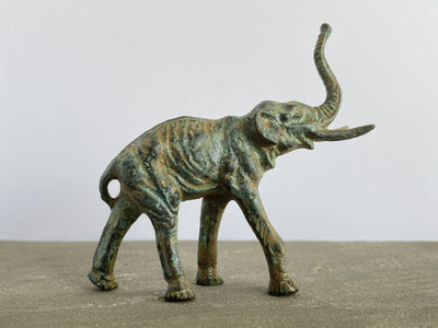 Statuette d'éléphant - bronze vert