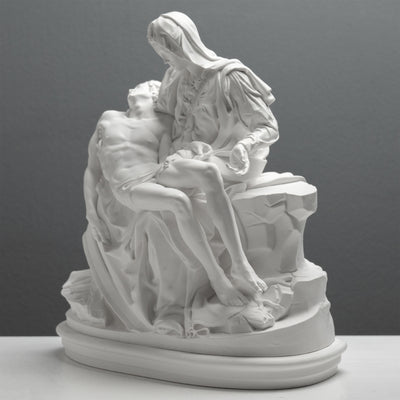 Sculpture de la Pietà de Michel-Ange – Statue Blanche (Musées du Vatican)