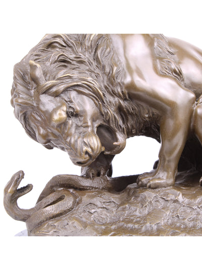 Lion avec Serpent Statue en Bronze (Antoine-Louis Barye) (Sculpture en Bronze Coulé à Chaud)