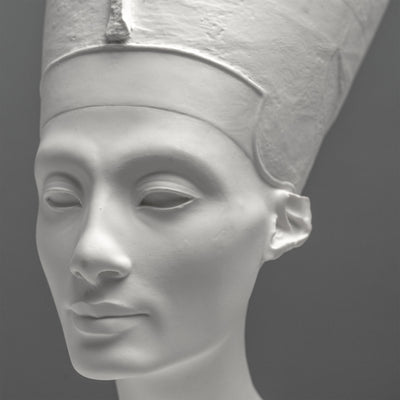 Buste de Néfertiti – Statue Blanche (Musée Égyptien de Berlin)