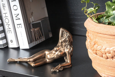 Femme Nue Allongée – Statue Érotique en Bronze à Froid